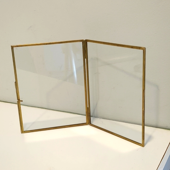 NWOT Modern Glass Brass Two-Piece 6 x 8 Inch Picture Frame with Stand - Picture 4 of 5